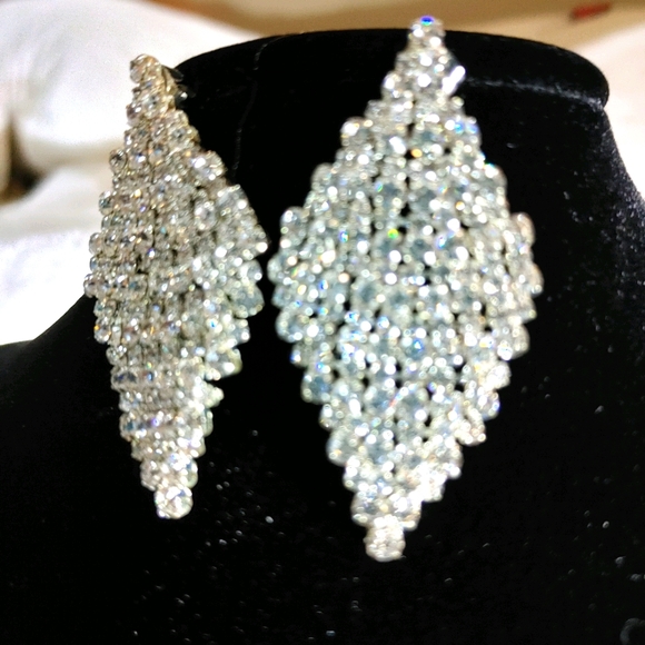 Crystal Fashion Earrings - Picture 1 of 5